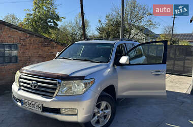 Внедорожник / Кроссовер Toyota Land Cruiser 2008 в 