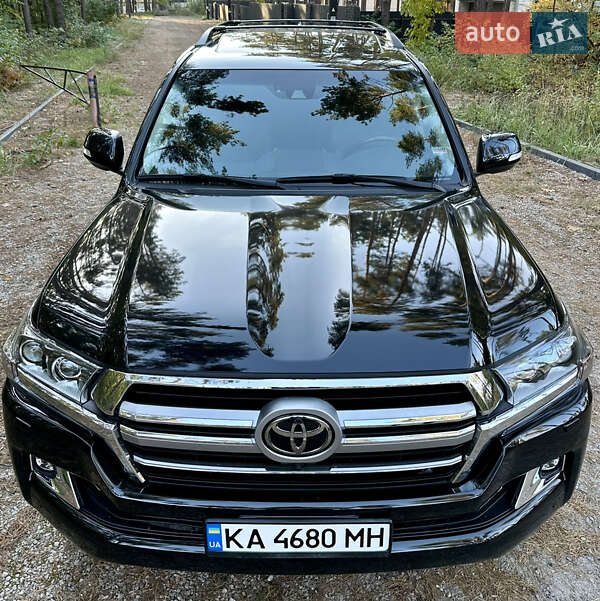 Внедорожник / Кроссовер Toyota Land Cruiser 2021 в Киеве