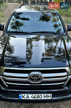 Внедорожник / Кроссовер Toyota Land Cruiser 2021 в Киеве