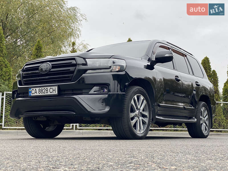 Внедорожник / Кроссовер Toyota Land Cruiser 2008 в Смеле