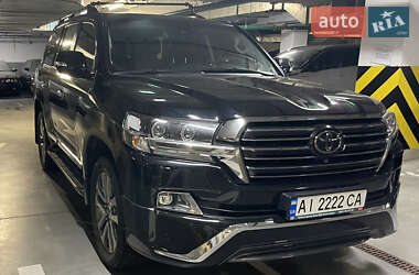 Внедорожник / Кроссовер Toyota Land Cruiser 2017 в Киеве