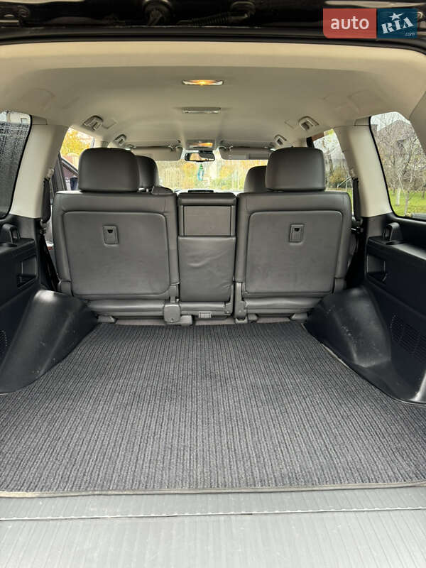 Внедорожник / Кроссовер Toyota Land Cruiser 2010 в Тернополе