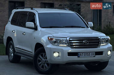 Позашляховик / Кросовер Toyota Land Cruiser 2010 в Івано-Франківську