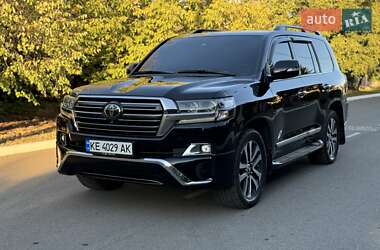 Внедорожник / Кроссовер Toyota Land Cruiser 2016 в Днепре