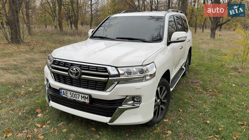 Внедорожник / Кроссовер Toyota Land Cruiser 2019 в Днепре