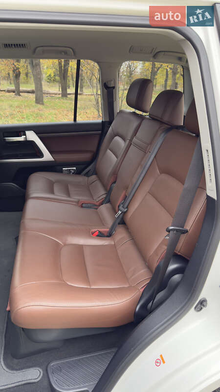 Внедорожник / Кроссовер Toyota Land Cruiser 2019 в Днепре