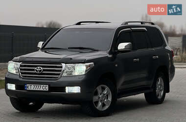 Позашляховик / Кросовер Toyota Land Cruiser 2007 в Івано-Франківську