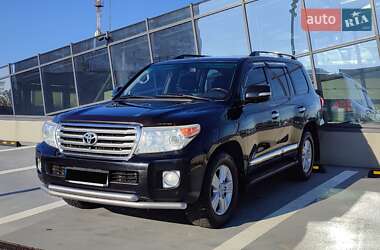 Позашляховик / Кросовер Toyota Land Cruiser 2013 в Києві