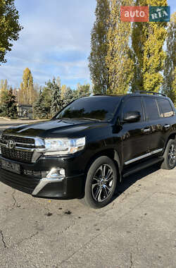 Внедорожник / Кроссовер Toyota Land Cruiser 2007 в Горишних Плавнях