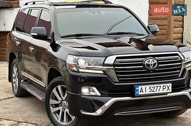 Позашляховик / Кросовер Toyota Land Cruiser 2017 в Києві