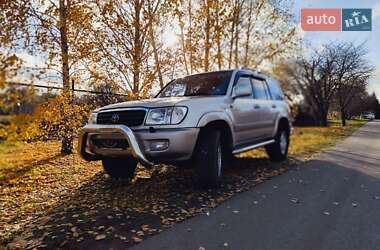 Позашляховик / Кросовер Toyota Land Cruiser 2002 в Дніпрі