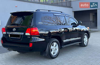 Внедорожник / Кроссовер Toyota Land Cruiser 2013 в Ивано-Франковске