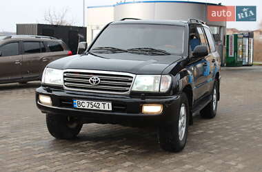 Позашляховик / Кросовер Toyota Land Cruiser 2004 в Жовкві