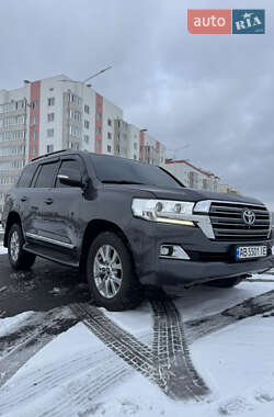 Позашляховик / Кросовер Toyota Land Cruiser 2016 в Вінниці