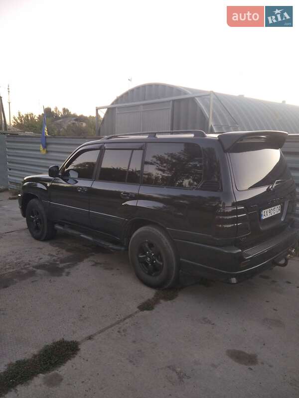 Внедорожник / Кроссовер Toyota Land Cruiser 1999 в Харькове