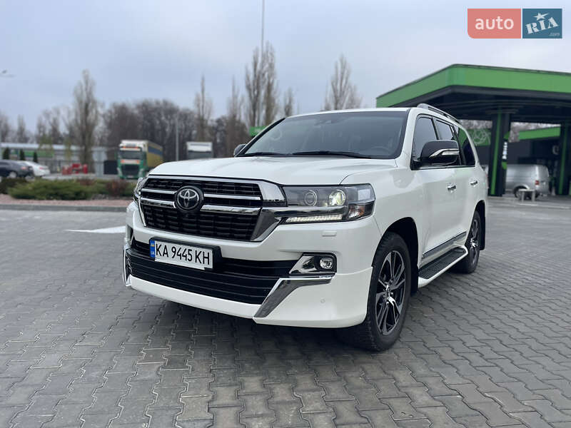 Внедорожник / Кроссовер Toyota Land Cruiser 2020 в Кременчуге