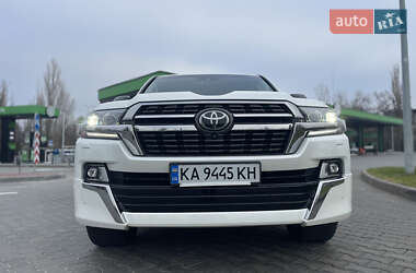 Внедорожник / Кроссовер Toyota Land Cruiser 2020 в Кременчуге