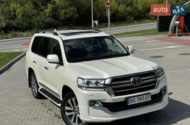 Внедорожник / Кроссовер Toyota Land Cruiser 2019 в Тернополе