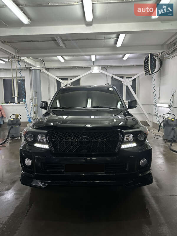 Внедорожник / Кроссовер Toyota Land Cruiser 2008 в Полтаве фото 6 Внедорожник / Кроссовер Toyota Land Cruiser 2008 в Полтаве