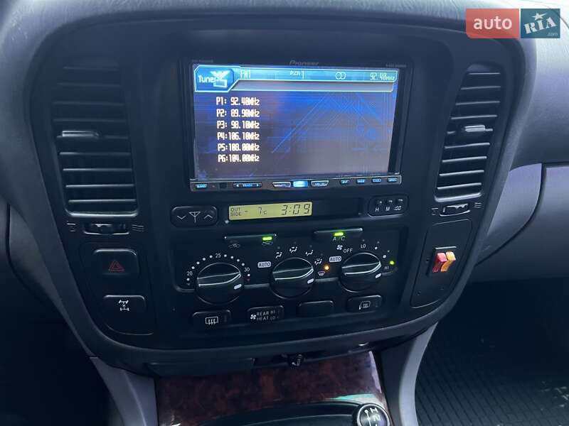 Внедорожник / Кроссовер Toyota Land Cruiser 2001 в Полтаве