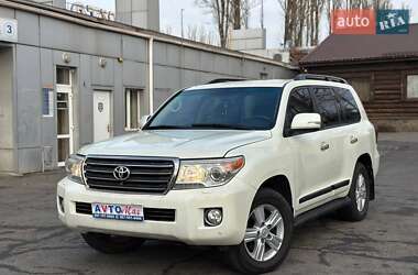 Позашляховик / Кросовер Toyota Land Cruiser 2012 в Кривому Розі