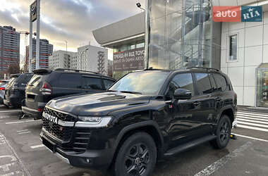 Внедорожник / Кроссовер Toyota Land Cruiser 2021 в Киеве