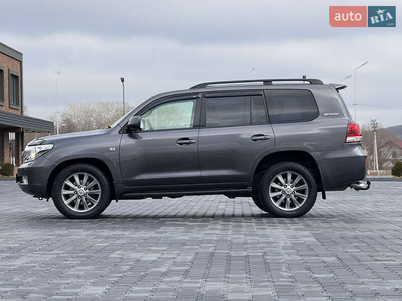 Внедорожник / Кроссовер Toyota Land Cruiser 2008 в Черновцах