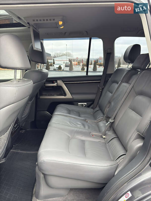 Внедорожник / Кроссовер Toyota Land Cruiser 2008 в Черновцах