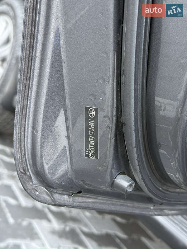 Внедорожник / Кроссовер Toyota Land Cruiser 2008 в Черновцах