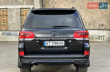 Toyota Land Cruiser 2016
