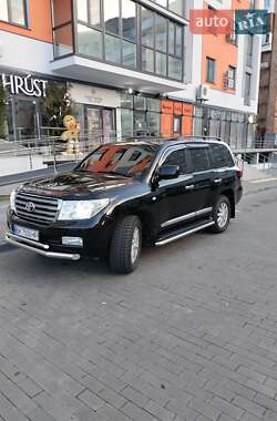 Внедорожник / Кроссовер Toyota Land Cruiser 2008 в 