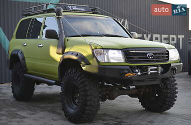 Позашляховик / Кросовер Toyota Land Cruiser 1998 в Мукачевому