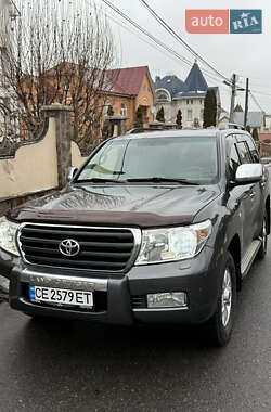 Позашляховик / Кросовер Toyota Land Cruiser 2008 в Чернівцях