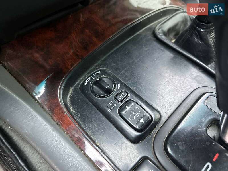 Внедорожник / Кроссовер Toyota Land Cruiser 2001 в Львове