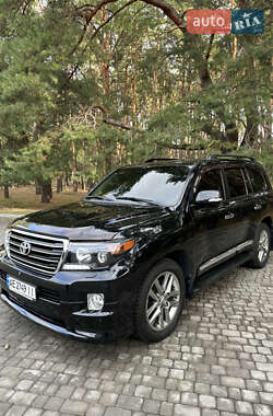 Позашляховик / Кросовер Toyota Land Cruiser 2012 в Кременчуці