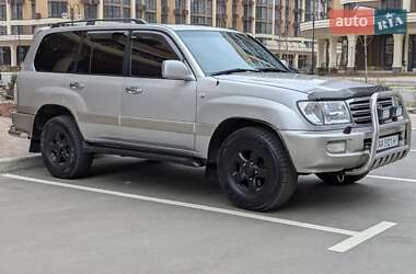 Внедорожник / Кроссовер Toyota Land Cruiser 2003 в Киеве