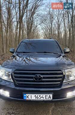 Позашляховик / Кросовер Toyota Land Cruiser 2010 в Києві