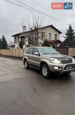 Внедорожник / Кроссовер Toyota Land Cruiser 2005 в Харькове