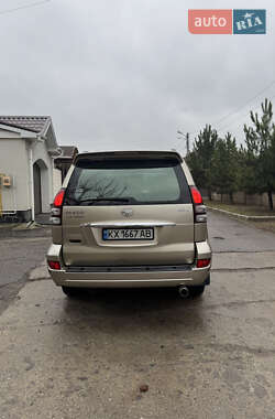 Внедорожник / Кроссовер Toyota Land Cruiser 2005 в Харькове