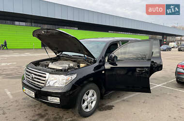 Внедорожник / Кроссовер Toyota Land Cruiser 2008 в Киеве