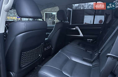 Внедорожник / Кроссовер Toyota Land Cruiser 2019 в 