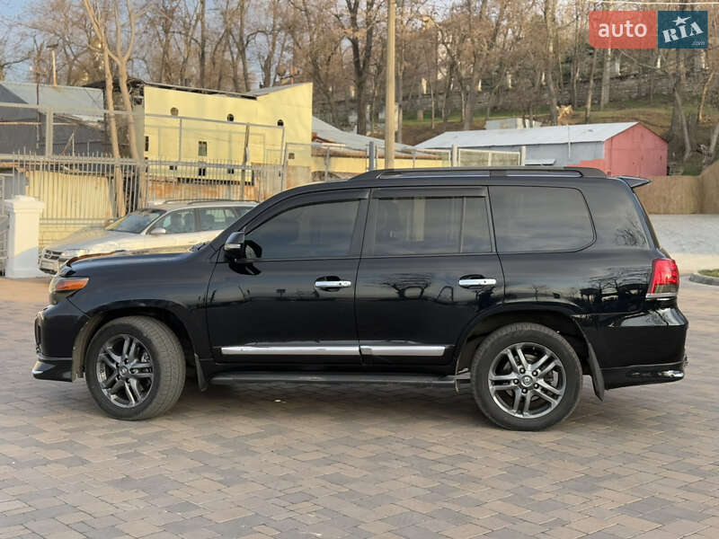 Внедорожник / Кроссовер Toyota Land Cruiser 2012 в Николаеве