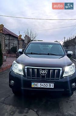 Позашляховик / Кросовер Toyota Land Cruiser 2010 в П'ятихатках