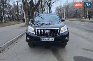 Позашляховик / Кросовер Toyota Land Cruiser 2011 в Кривому Розі