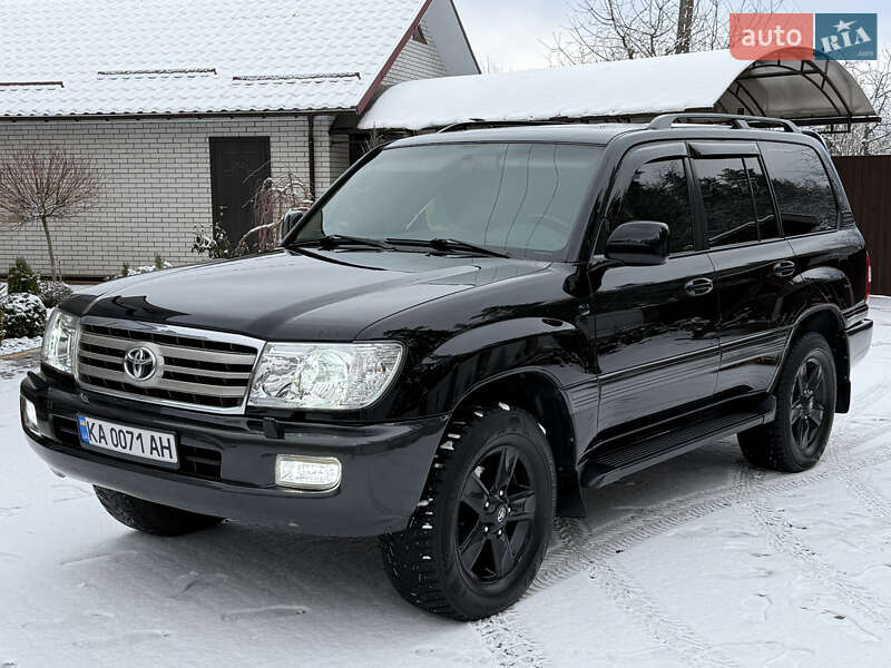 Позашляховик / Кросовер Toyota Land Cruiser 2004 в Житомирі