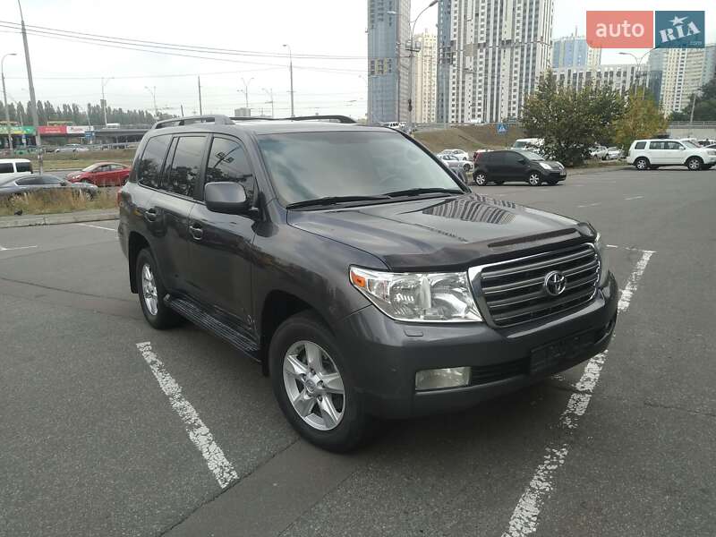 Внедорожник / Кроссовер Toyota Land Cruiser 2008 в Киеве