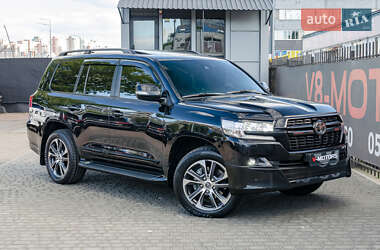 Позашляховик / Кросовер Toyota Land Cruiser 2020 в Києві