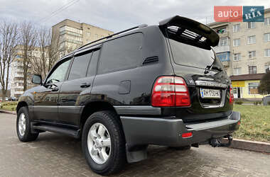 Внедорожник / Кроссовер Toyota Land Cruiser 2005 в Звягеле