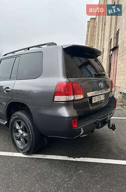 Позашляховик / Кросовер Toyota Land Cruiser 2008 в Києві