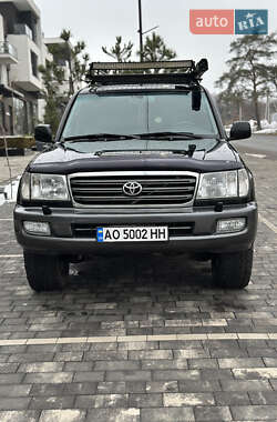 Внедорожник / Кроссовер Toyota Land Cruiser 2003 в Ужгороде